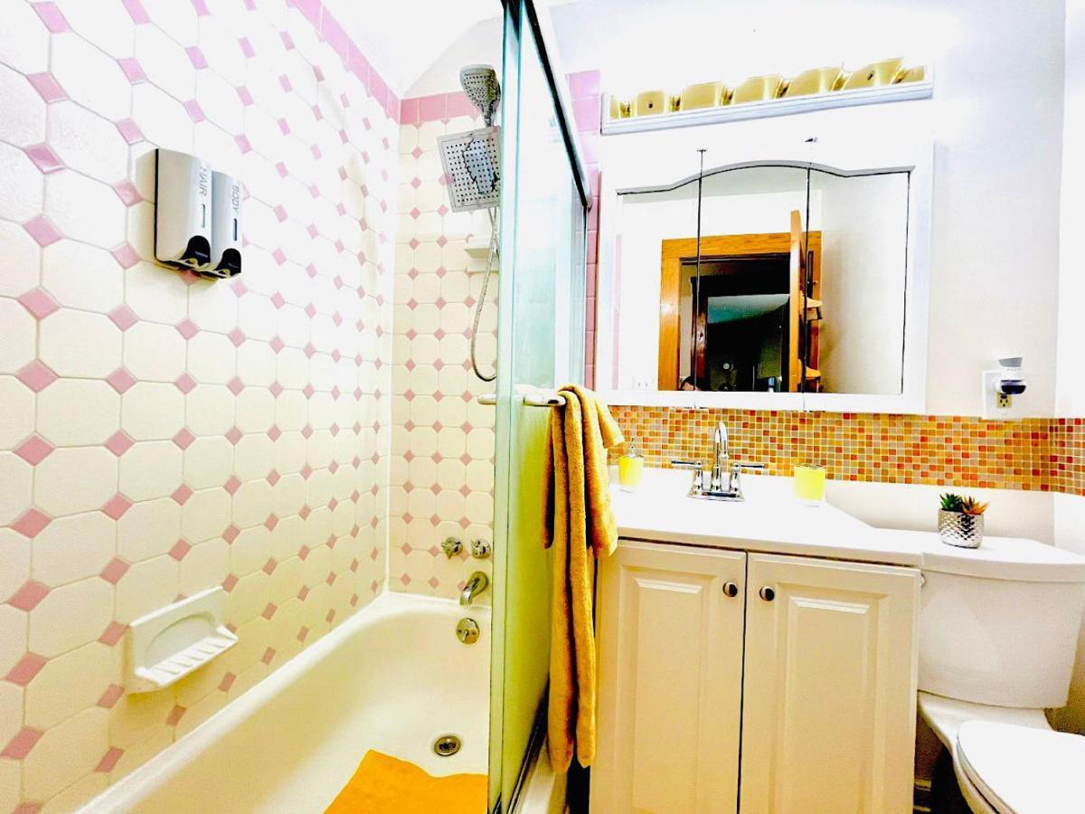The Amber Retreat - Brooklyn Centre Comfort - Charming Space For Families, Couples & Business Travelers Near Downtown - With 300Mb Wifi, Parking & Self Check-In Cleveland Dış mekan fotoğraf